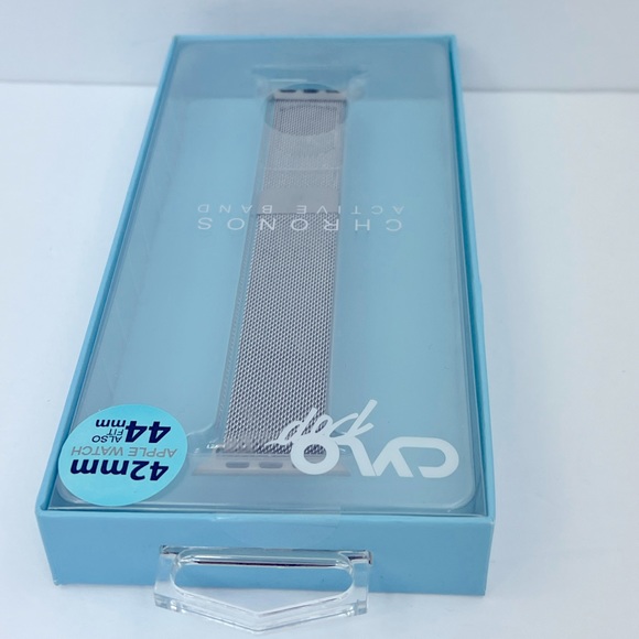 APPLE WATCH BAND, MAGNETIC FASTENER, SILVER COLOR, FITS 42mm-44mm, METAL, UNISEX - Picture 12 of 14